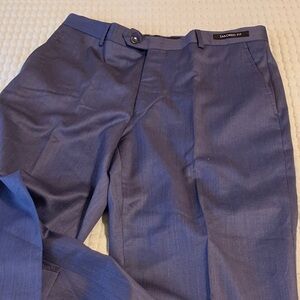 Jos. A. Bank Navy Tailored Fit Trousers Size 33 Reg NEW No hem 100% comfort Wool